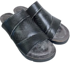 Pierre Dumas Lisle Thick-Strap Slide Sandals Black 8.5 M stacked sole